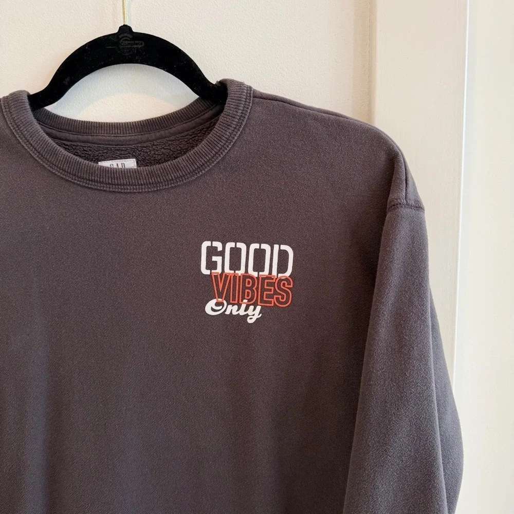 GAP Kids Good Vibes Only Charcoal Long Sleeve Crewneck Sweatshirt Size Large 10